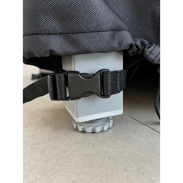 Attache anti-vent bouclée au pied — Pro 350