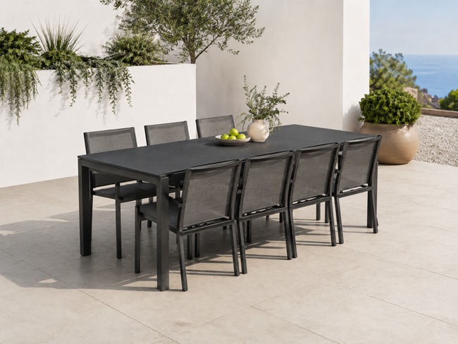 Table de jardin rectangulaire avec chaises sans housse